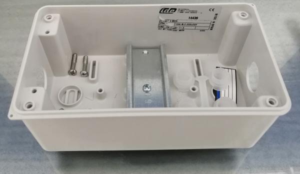 ABS surface-mounted distributor 2 - 4TE- 1x pre-drilled